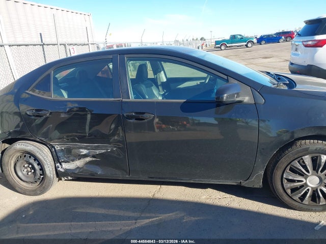 Toyota COROLLA LE 2016 5YFBURHE3GP396149 Image 13