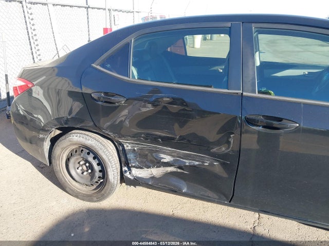 Toyota COROLLA LE 2016 5YFBURHE3GP396149 Image 6