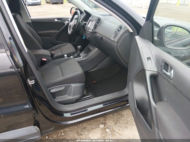 Aukcja sprzedaży 2015 Volkswagen Tiguan S, vin: WVGAV7AX8FW593022, numer aukcji: 44584926