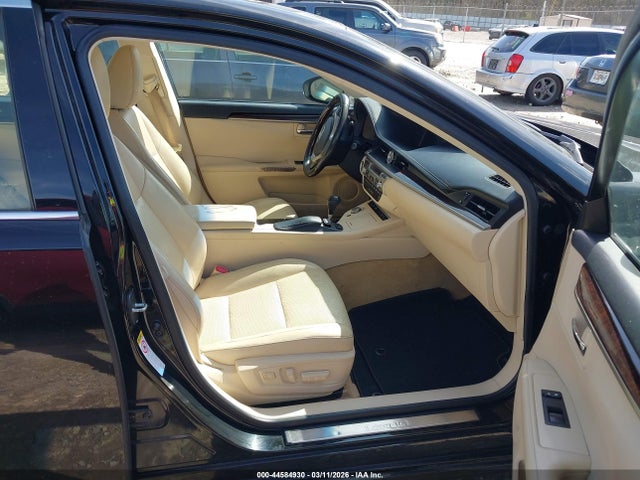 2014 Lexus Es 350 მანქანა იყიდება აუქციონზე, vin: JTHBK1GG8E2094392, აუქციონის ნომერი: 44584930