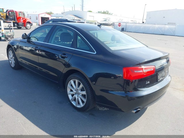 2013 AUDI A6 WAUGGAFC9DN026247 Photo 2