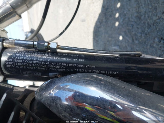 2016 HARLEY-DAVIDSON FLSTF 1HD1BXV36GC011814 Photo 9