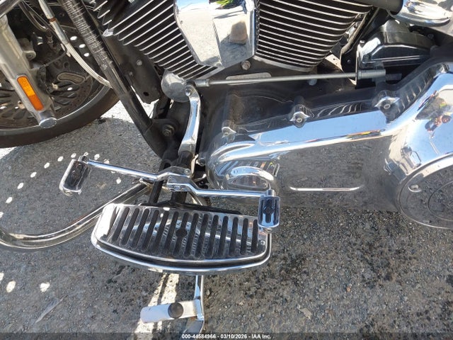 2016 HARLEY-DAVIDSON FLSTF 1HD1BXV36GC011814 Photo 8