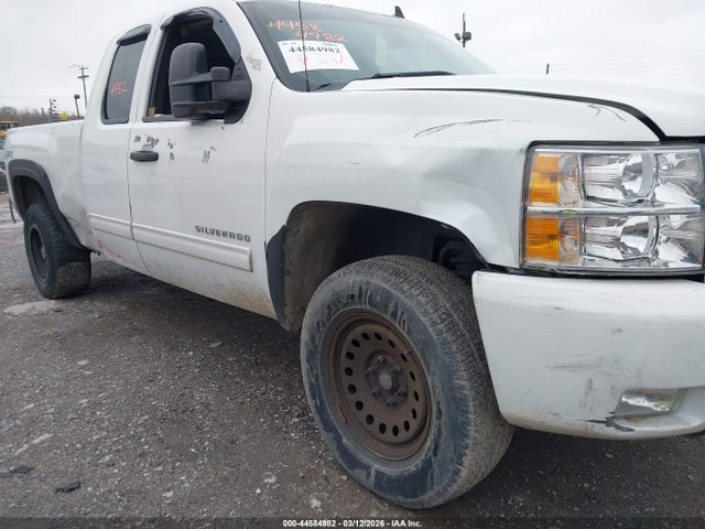 Продажа на аукционе авто 2011 Chevrolet Silverado 1500 Lt, vin: 1GCRKSE33BZ459554, номер лота: 44584982