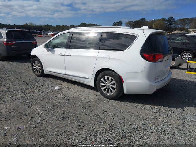 44584985 :رقم المزاد ، 2C4RC1BG3JR120204 vin ، 2018 Chrysler Pacifica Touring L مزاد بيع