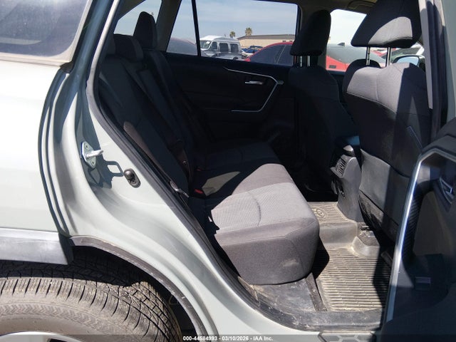 JTMP1RFV6KD507581 Toyota Rav4 Xle