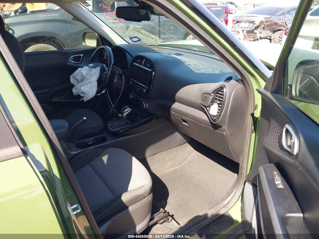 44585009 :رقم المزاد ، KNDJ33AU3L7050630 vin ، 2020 Kia Soul Ex مزاد بيع