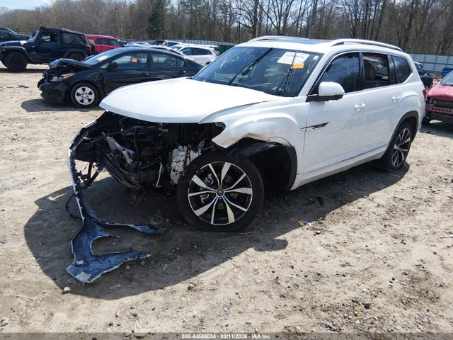 Продажа на аукционе авто 2024 Volkswagen Atlas 2.0t Sel Premium R-line, vin: 1V2FR2CA8RC617088, номер лота: 44585034