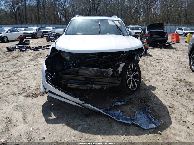 Продажа на аукционе авто 2024 Volkswagen Atlas 2.0t Sel Premium R-line, vin: 1V2FR2CA8RC617088, номер лота: 44585034