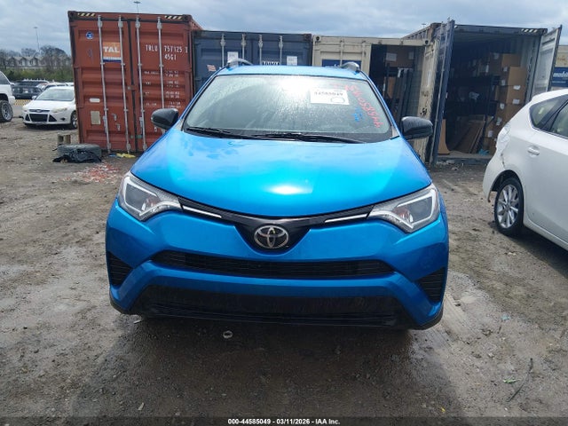 Toyota RAV4 LE 2018 2T3ZFREV4JW506989 Image 12