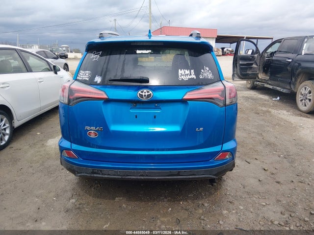 Toyota RAV4 LE 2018 2T3ZFREV4JW506989 Image 16