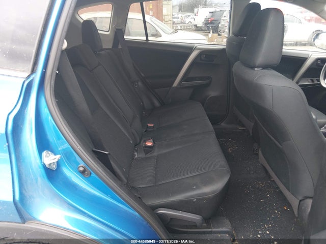 Toyota RAV4 LE 2018 2T3ZFREV4JW506989 Image 8