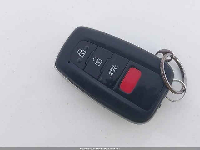 JTDKAMFP2M3172231 Toyota Prius Prime Xle