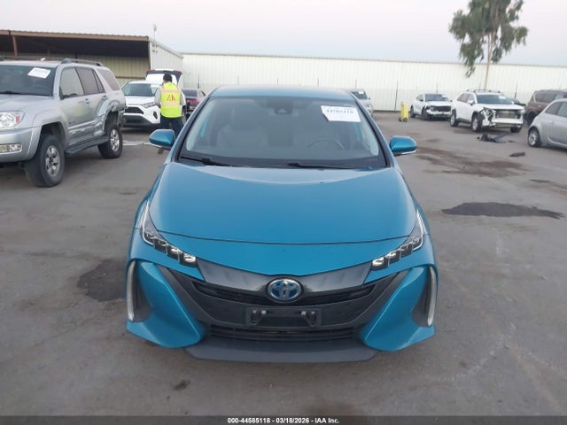 JTDKAMFP2M3172231 Toyota Prius Prime Xle