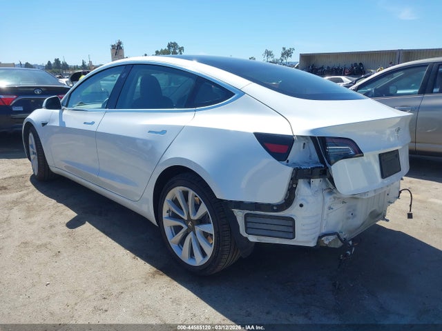 Продаж на аукціоні авто 2019 Tesla Model 3 Long Range/mid Range/standard Range/standard Range Plus, vin: 5YJ3E1EA9KF472515, номер лоту: 44585120