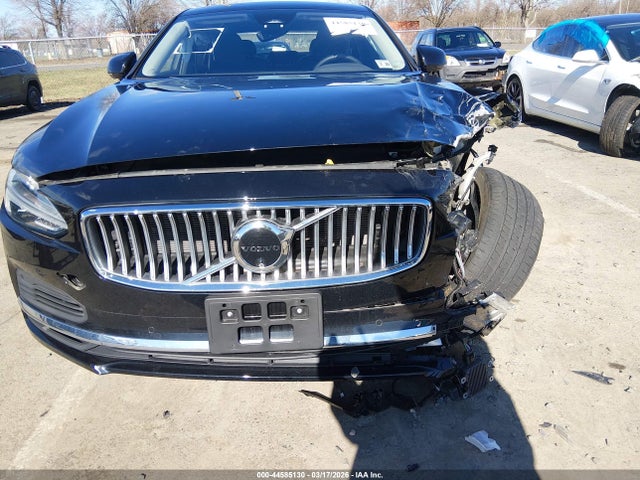 Продажа на аукционе авто 2025 Volvo S90 Plug-in Hybrid T8 Plus, vin: LVYH60AE4SP441094, номер лота: 44585130