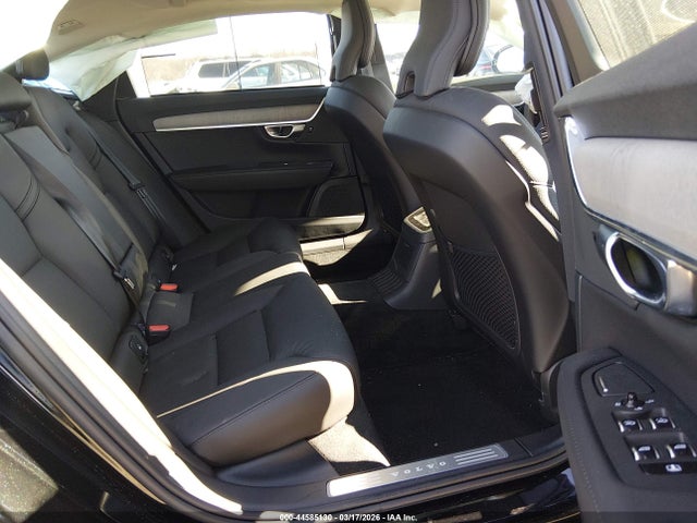 Продажа на аукционе авто 2025 Volvo S90 Plug-in Hybrid T8 Plus, vin: LVYH60AE4SP441094, номер лота: 44585130