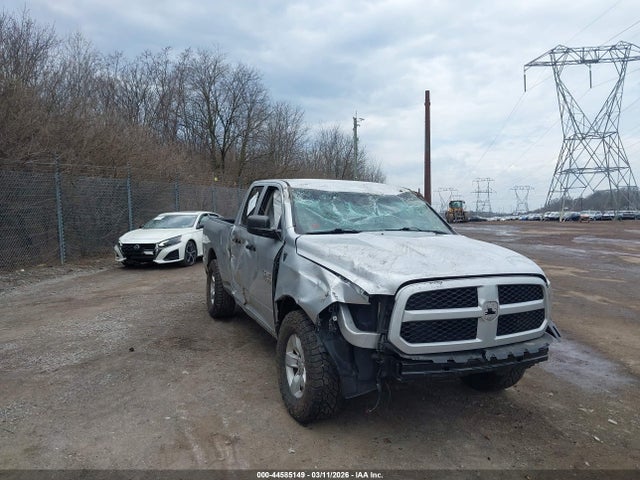 44585149 :رقم المزاد ، 1C6RR7FG8HS788477 vin ، 2017 Ram 1500 Express  4x4 6'4 Box مزاد بيع