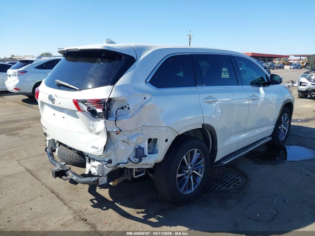 Toyota Highlander Xle 2017 5TDKZRFH9HS522084 Image 6