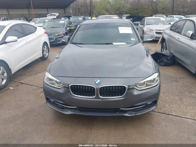 2017 Bmw 330i მანქანა იყიდება აუქციონზე, vin: WBA8B9G35HNU57187, აუქციონის ნომერი: 44585167