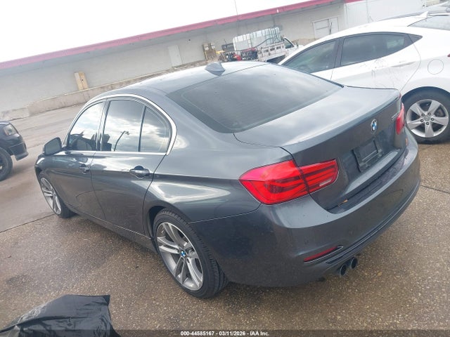 2017 Bmw 330i მანქანა იყიდება აუქციონზე, vin: WBA8B9G35HNU57187, აუქციონის ნომერი: 44585167