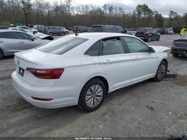 2019 Volkswagen Jetta 1.4t R-line/1.4t S/1.4t Se მანქანა იყიდება აუქციონზე, vin: 3VWCB7BU2KM130424, აუქციონის ნომერი: 44585272