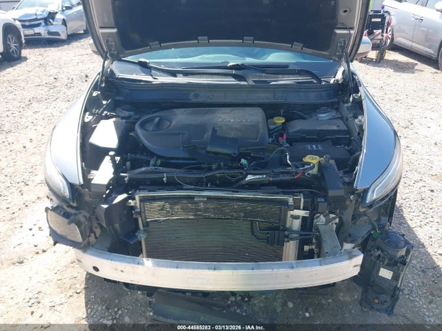 1C4PJMCSXEW287030 Jeep Cherokee Latitude