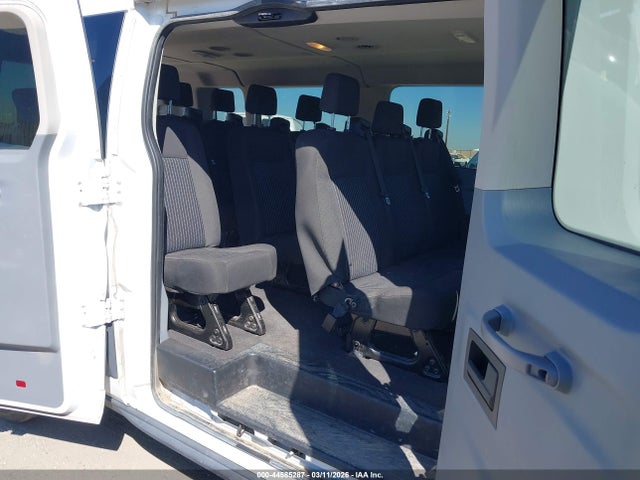 1FBZX2ZMXJKB42712 Ford Transit-350 Xl