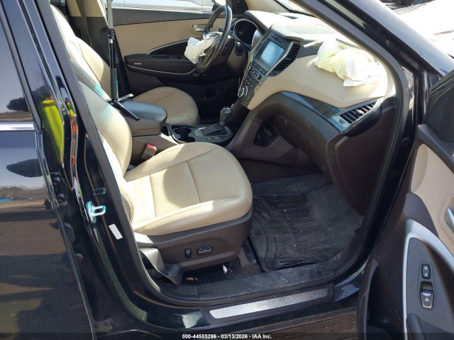 5XYZUDLB9HG383880 Hyundai Santa Fe Sport 2.4l