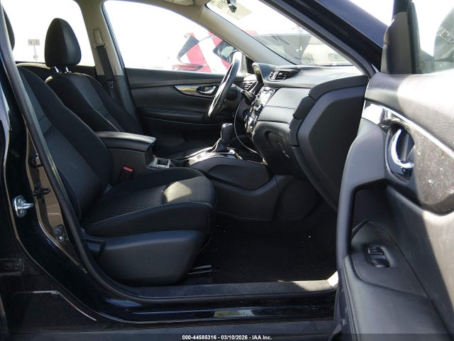 Aukcja sprzedaży 2017 Nissan Rogue Sv, vin: KNMAT2MT7HP604143, numer aukcji: 44585316