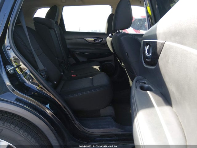 Aukcja sprzedaży 2017 Nissan Rogue Sv, vin: KNMAT2MT7HP604143, numer aukcji: 44585316