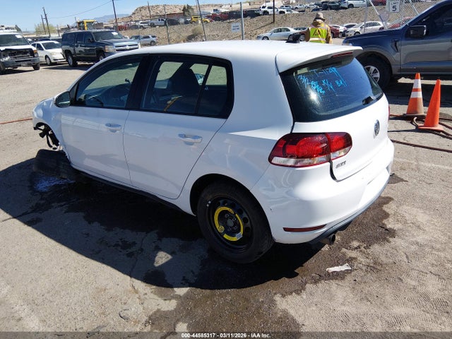 2011 VOLKSWAGEN GTI WVWHD7AJXBW143643 Photo 2