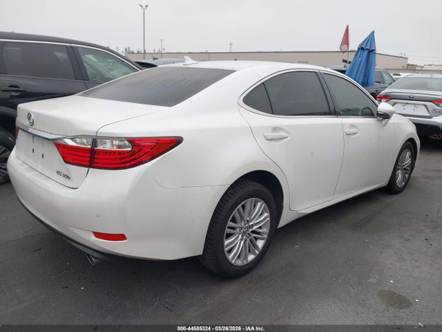 44585324 :رقم المزاد ، JTHBK1GG7E2123090 vin ، 2014 Lexus Es 350 مزاد بيع