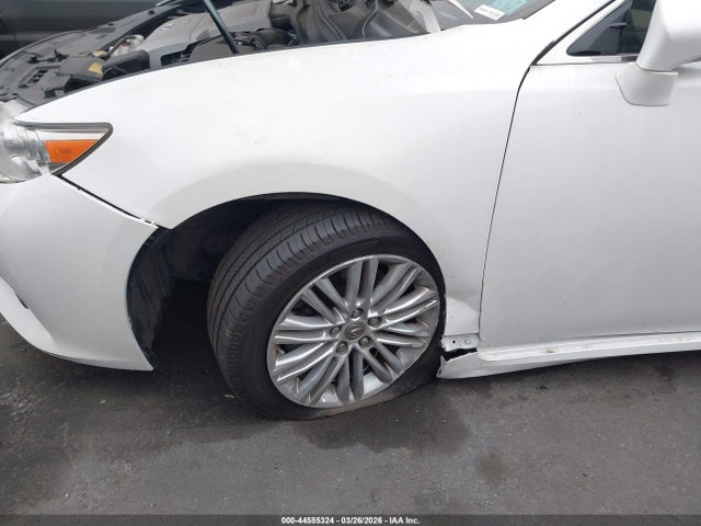 44585324 :رقم المزاد ، JTHBK1GG7E2123090 vin ، 2014 Lexus Es 350 مزاد بيع