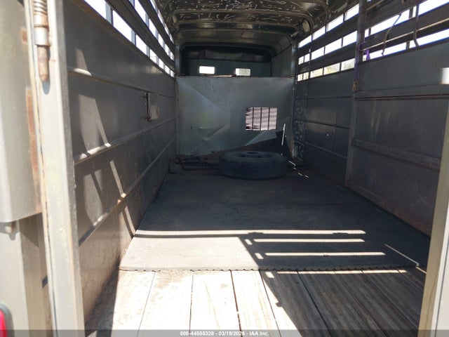 44585328 :رقم المزاد ، 4MWGS16236N018374 vin ، 2006 Delta Manufacturing Inc Livestock مزاد بيع