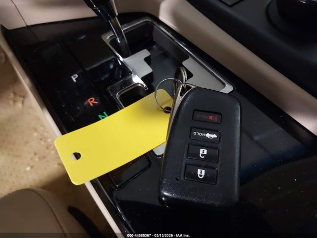 44585367 :رقم المزاد ، JTHBK1GG2D2039600 vin ، 2013 Lexus Es 350 مزاد بيع