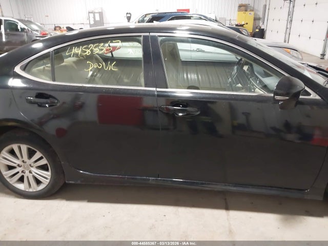44585367 :رقم المزاد ، JTHBK1GG2D2039600 vin ، 2013 Lexus Es 350 مزاد بيع