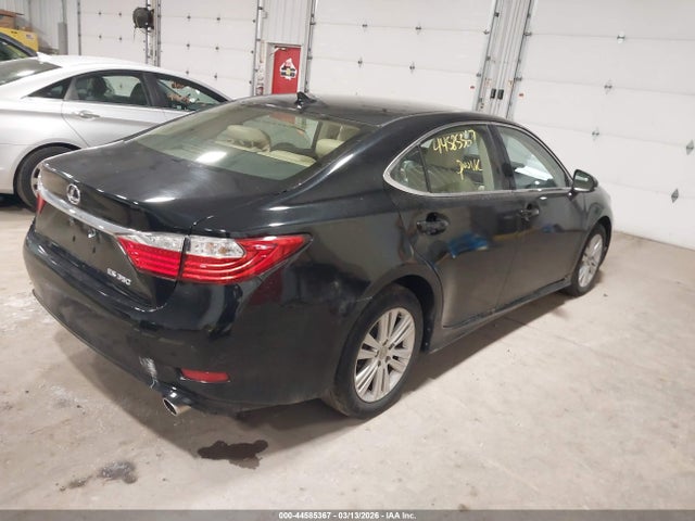 44585367 :رقم المزاد ، JTHBK1GG2D2039600 vin ، 2013 Lexus Es 350 مزاد بيع