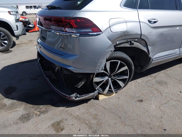 44585372 :رقم المزاد ، 1V2FE2CA3RC212557 vin ، 2024 Volkswagen Atlas Cross Sport 2.0t Sel Premium R-line مزاد بيع
