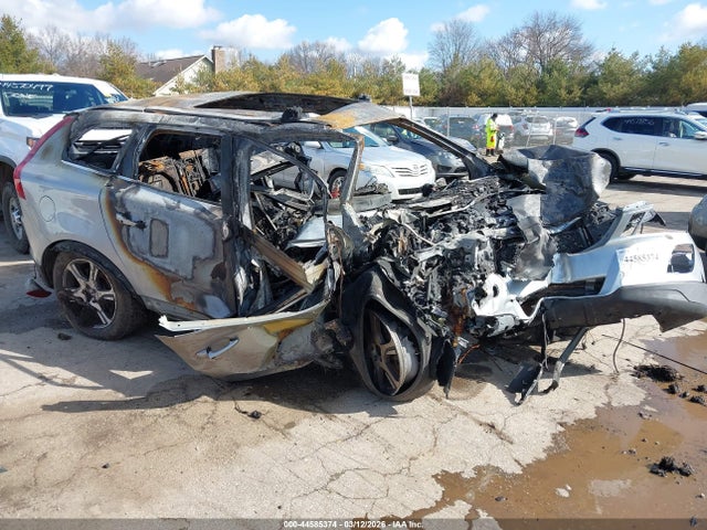 2012 VOLVO XC60 YV4902DZ8C2285113 Photo 0