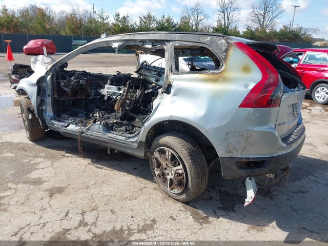 2012 VOLVO XC60 YV4902DZ8C2285113 Photo 2