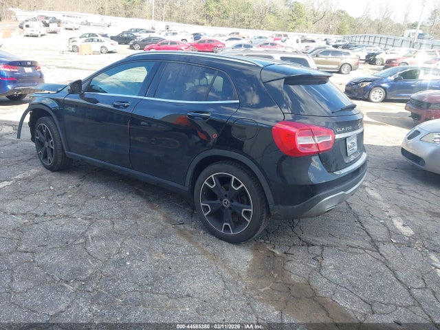44585380 :رقم المزاد ، WDCTG4EB9JJ505938 vin ، 2018 Mercedes-benz Gla 250 مزاد بيع