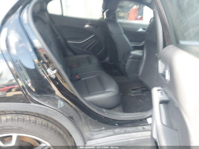 44585380 :رقم المزاد ، WDCTG4EB9JJ505938 vin ، 2018 Mercedes-benz Gla 250 مزاد بيع