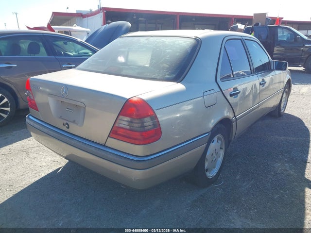 Aukcja sprzedaży 1997 Mercedes-benz C 230, vin: WDBHA23E2VF539578, numer aukcji: 44585400