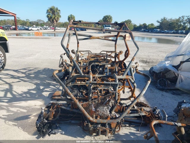 2023 CF MOTO ZFORCE LCELV1ZM0P6001666 Photo 4