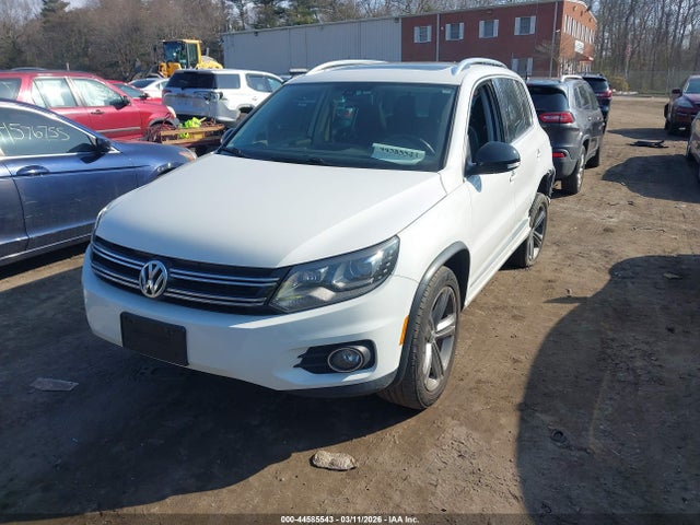 2017 Volkswagen Tiguan 2.0t Sport მანქანა იყიდება აუქციონზე, vin: WVGTV7AX0HK020893, აუქციონის ნომერი: 44585543