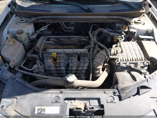 2014 Chrysler 200 Lx მანქანა იყიდება აუქციონზე, vin: 1C3CCBAB3EN125041, აუქციონის ნომერი: 44585585