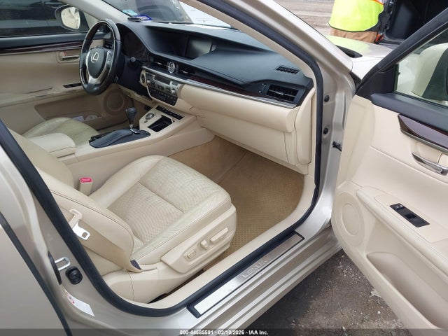 2013 Lexus Es 350 მანქანა იყიდება აუქციონზე, vin: JTHBK1GG0D2016882, აუქციონის ნომერი: 44585591