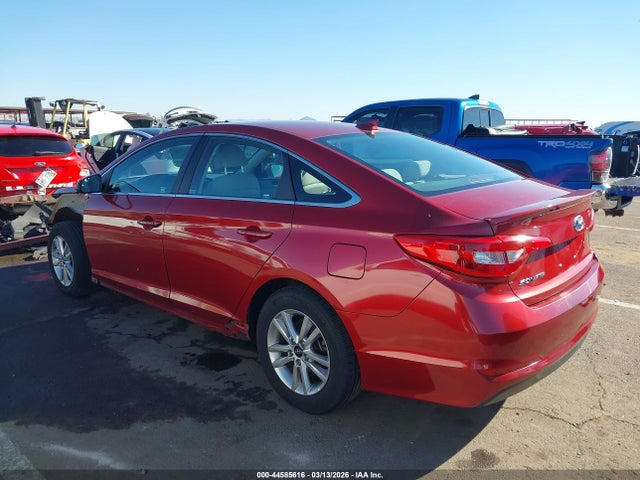 Продажа на аукционе авто 2016 Hyundai Sonata Se, vin: 5NPE24AF2GH349278, номер лота: 44585616