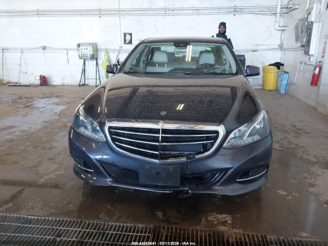 2016 Mercedes-benz E 350 4matic მანქანა იყიდება აუქციონზე, vin: WDDHF8JB8GB276981, აუქციონის ნომერი: 44585641